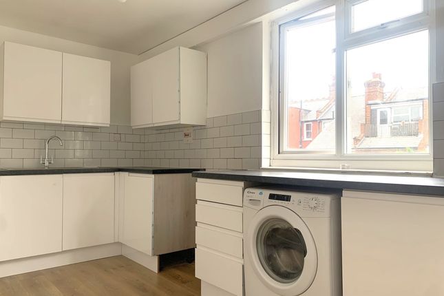 19, Lazar Walk, Holloway photo 2