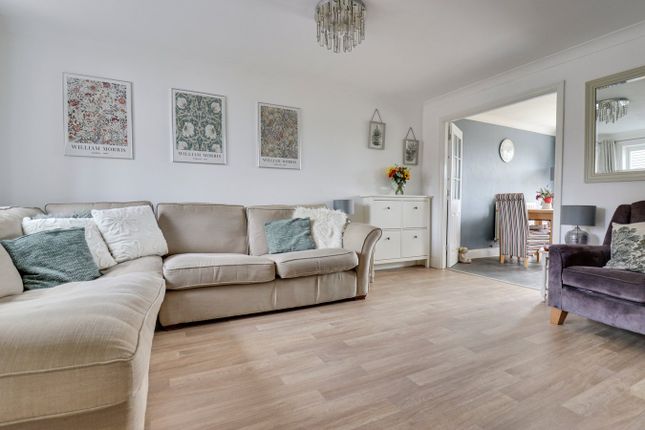 25, Sun Street, Sawbridgeworth photo 2
