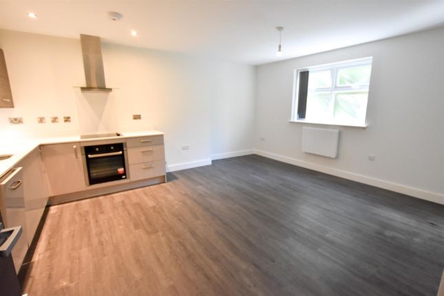 Thumbnail Flat to rent in North Street, Rothley, Leicester