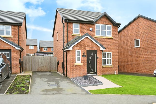 Thumbnail Detached house for sale in Hayeswater Road, Leyland