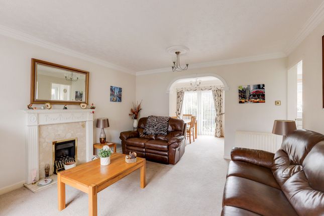 7 Badger Close, Nottingham photo 3