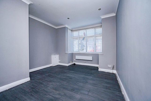 170B,, Beechwood Road, Bedfordshire photo 4