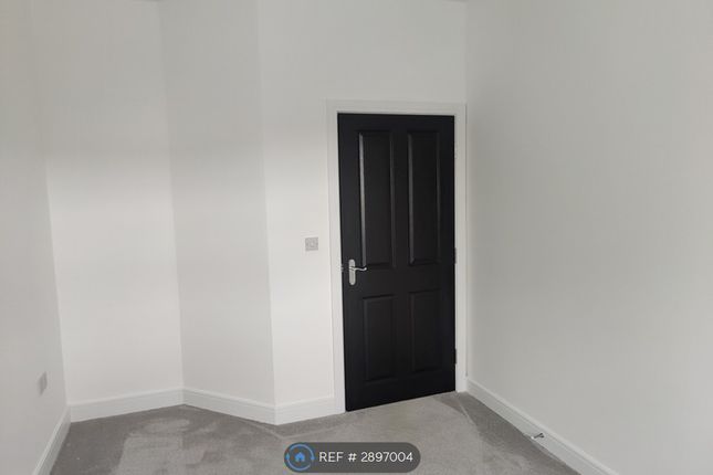 Oak House, Denham Wood Close, Chorley photo 4