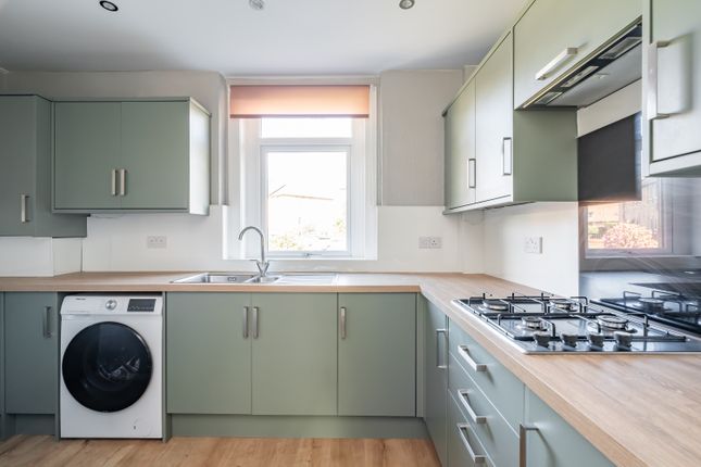19, Almondside, Kirkliston photo 4