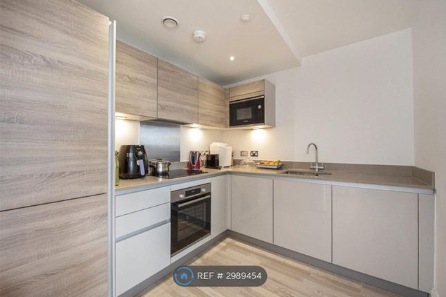 Flat, New Malden House Blagdon Road, New Malden photo 4