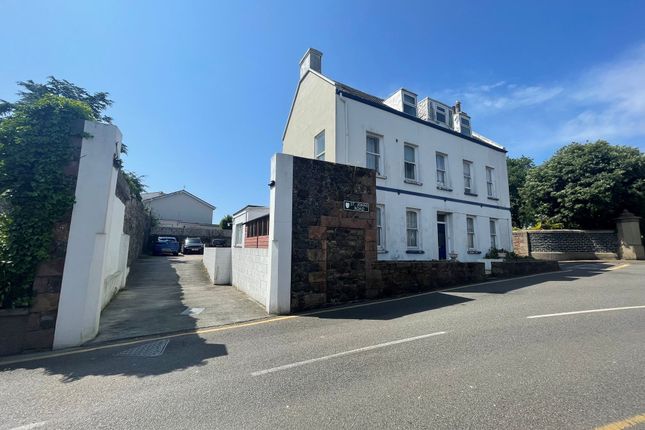 Huntley Lodge St. Johns Road, Jersey photo 2