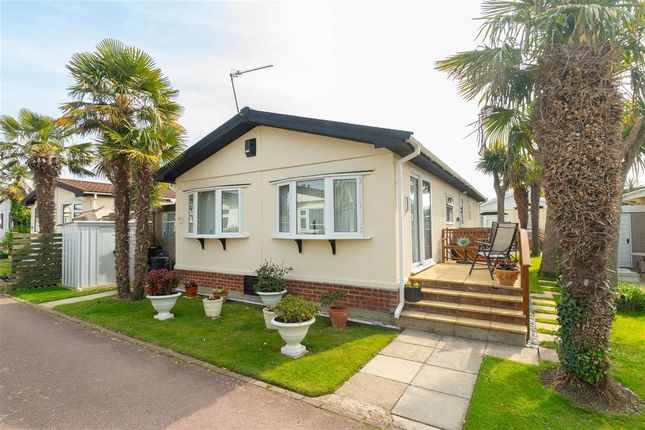 20, Foxhunter Residential Caravan Park, Monkton Street, Ramsgate photo 3