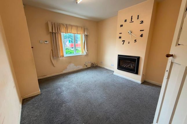 46 Belgrave Boulevard, Leicester photo 2
