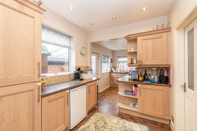 2a Springfield Avenue, Warrington photo 4