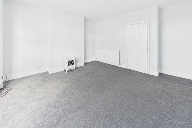 Grange Avenue, Coventry photo 3