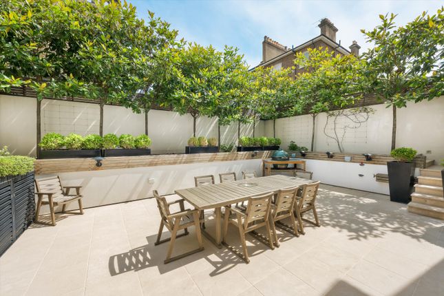 28, Phillimore Gardens, London photo 3