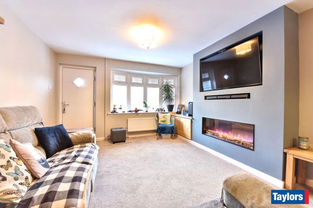 119, Mount Pleasant, Kingswinford photo 3