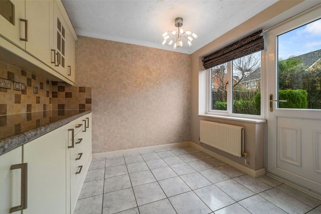 65, Ashworth Place, Harlow photo 4