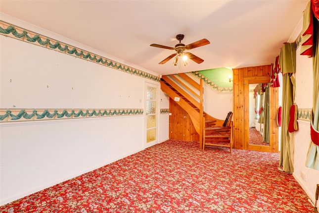 21 Galena Drive, Nottingham photo 3