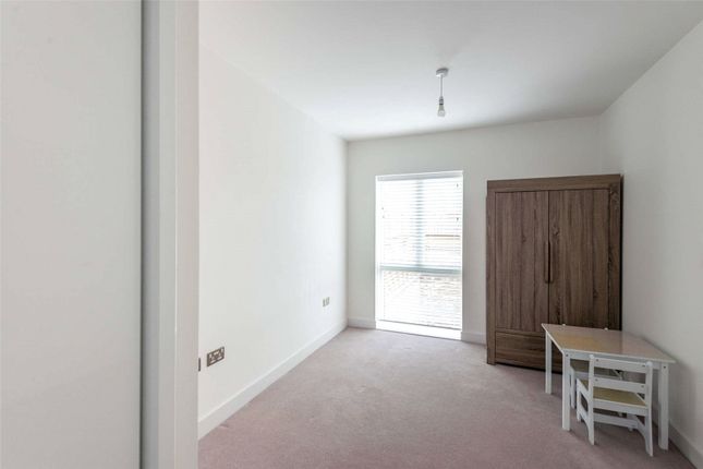 Terraced house to rent in Musgrave Drive, Cambridge