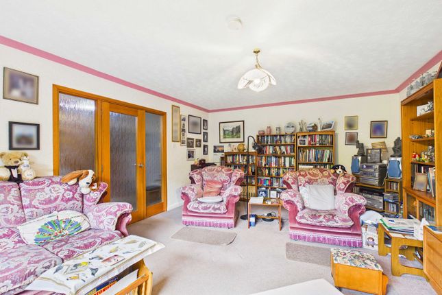 10, Blair Place, Kirkcaldy photo 4