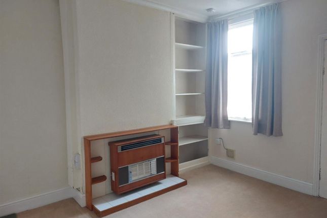 105, Oak Street, Burton on Trent photo 3