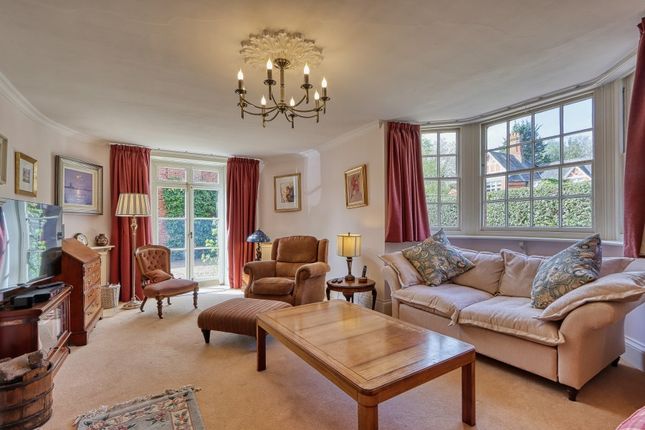 Northbourne 6, Windsor Road, Chobham photo 4