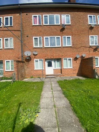 Flat to rent in Farm Road, Birmingham