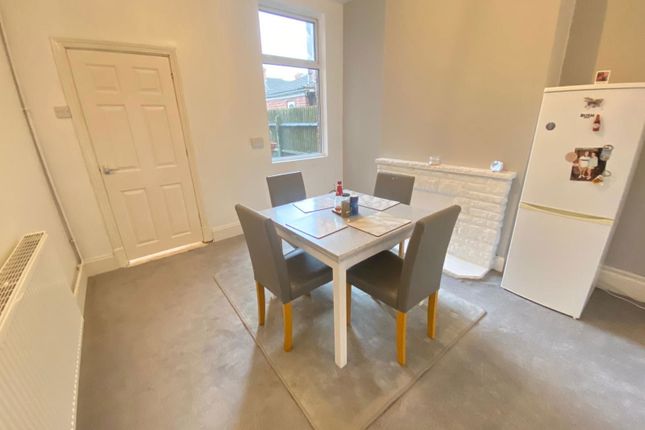7, Bassett Street, Wigston photo 2
