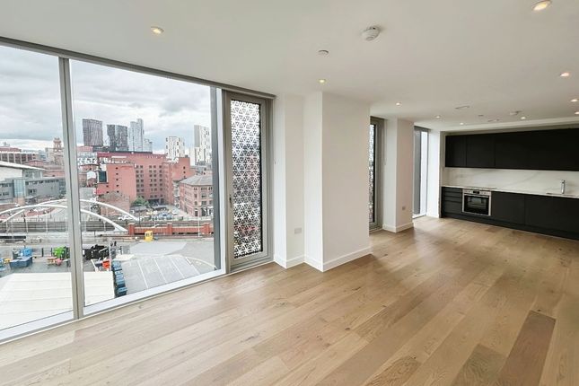 Thumbnail Flat to rent in Deansgate, Manchester