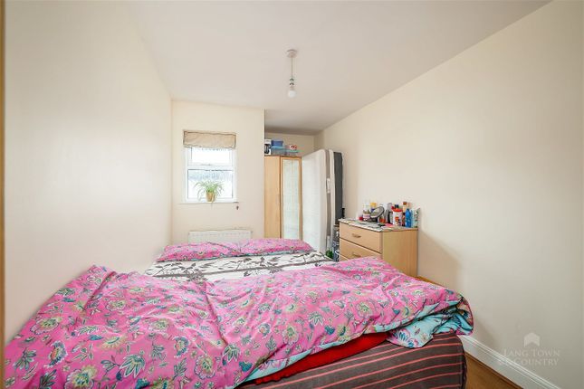 Flat for sale in Crescent Avenue, Hoe, Plymouth