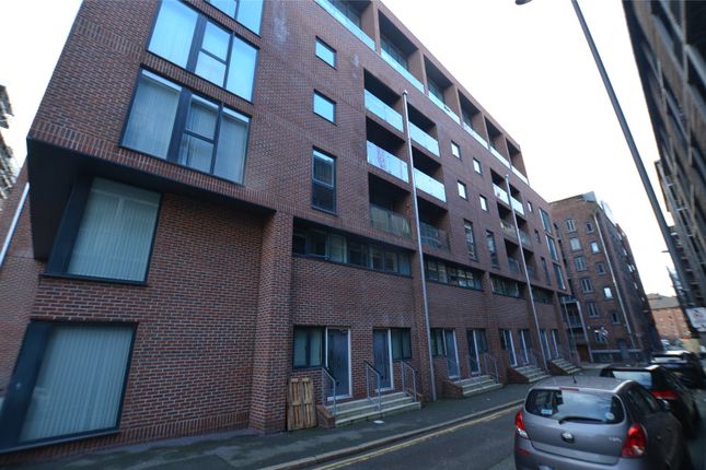 48, Shaws Alley, Merseyside photo 2