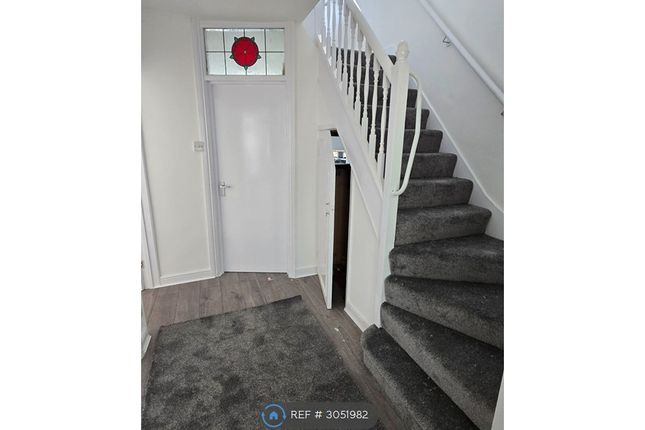 Blake Avenue, Barking photo 5