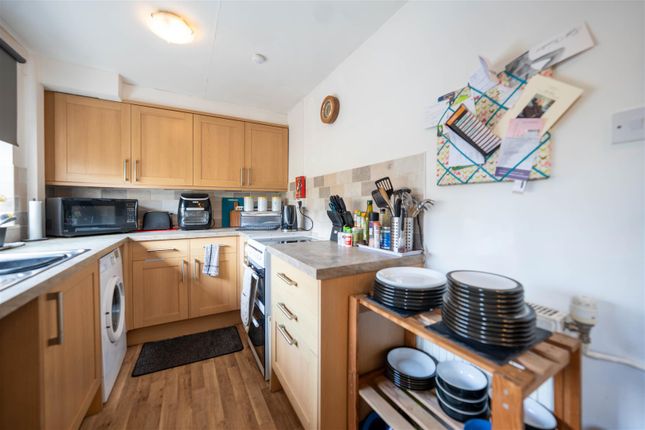 Terraced house for sale in Prieston Road, Bankfoot, Perth