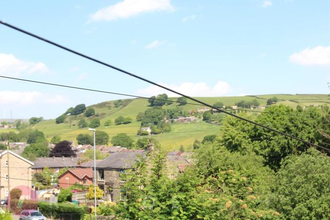 563, Edenfield Road, Rochdale photo 4