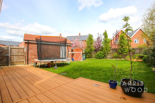 Detached house to rent in Redora Lane, Colchester, Essex