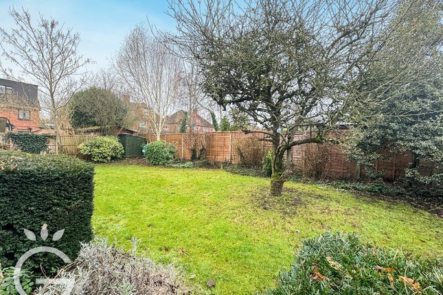 4-bed house on 32a, Old Bath Road, Reading, £780,000