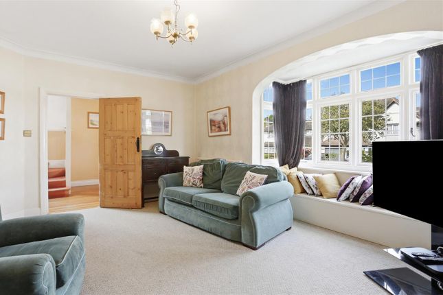 33, Cornwall Road, Cheam photo 4