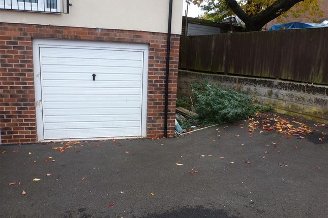 3, Alfreton photo 4