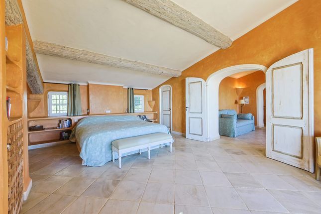 Villa for sale in Cabris, Cabris, France