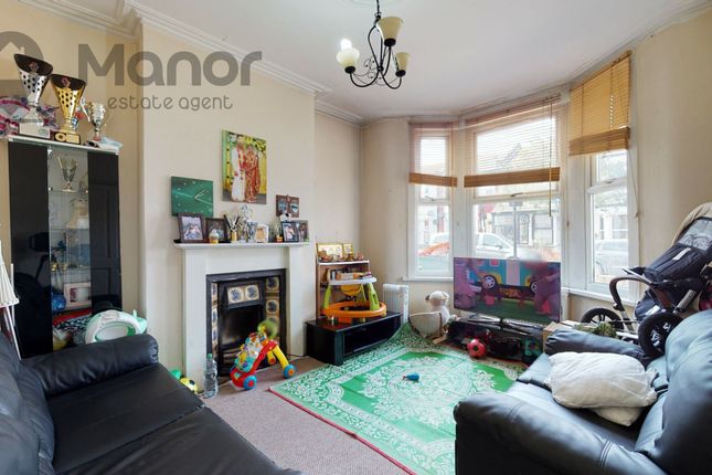 Thumbnail Terraced house to rent in Jedburgh Road, Plaistow