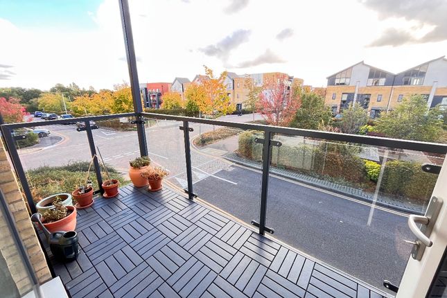 Flat 4, Periwinkle Court, Romford photo 4