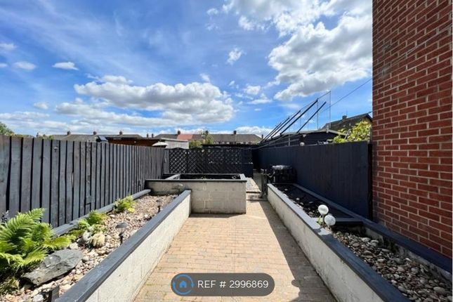 Coronation Road South, Hull, Hull photo 5