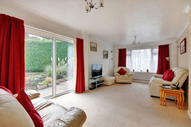 5, Lilac Place, Gravesend photo 4