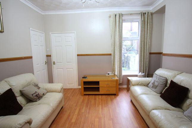 37, Ilan Road, Caerphilly photo 3
