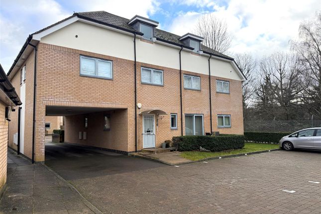 1-bed flat on 8, Southam Mews, Rickmansworth, £297,500
