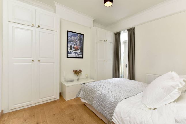 Thumbnail Flat to rent in Leppoc Road, Abbeville Village, London