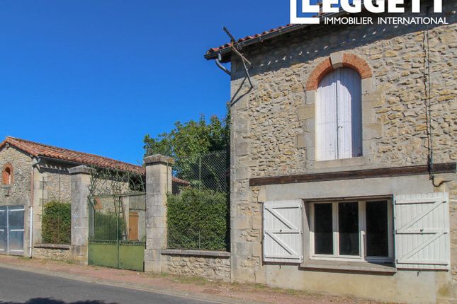 Thumbnail Villa for sale in Mazerolles, Vienne, Nouvelle-Aquitaine