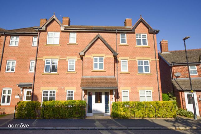 6 Sandmoor Place, Lymm photo 2