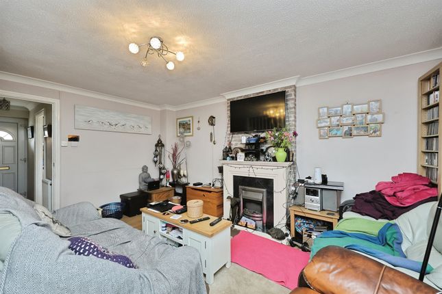 16, Montagu Close, Swaffham photo 3