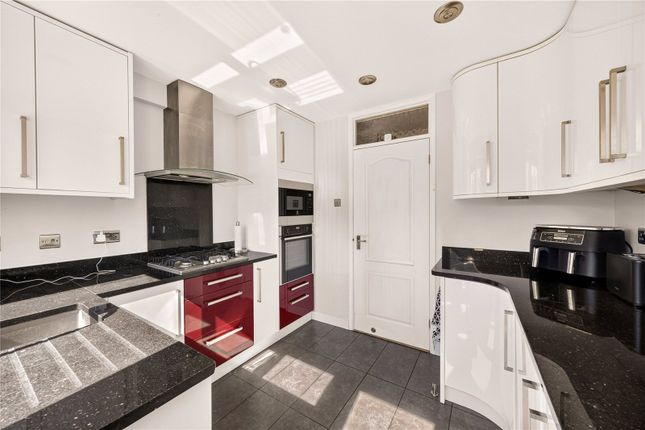 11, Robin Way, Bristol photo 5