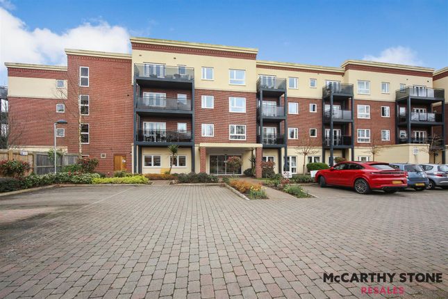 Thumbnail Flat for sale in Recreation Road, Bromsgrove