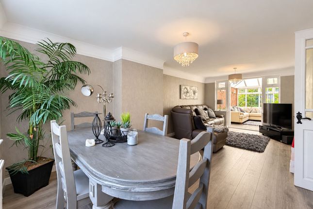 3 Sherwood Drive, Wirral photo 4