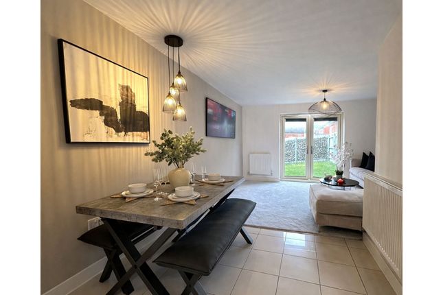 27, Bunkers Hill Road, Hull photo 4