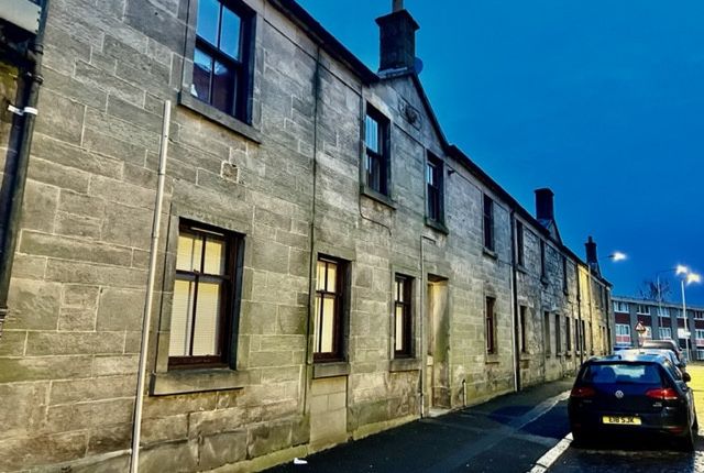 Thumbnail Cottage for sale in Espedair Street, Paisley